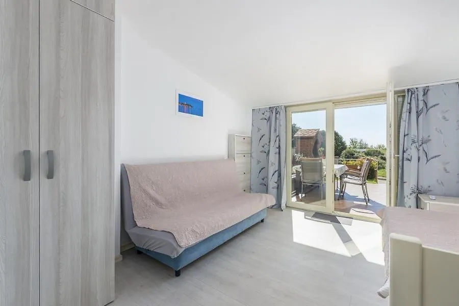 Meressa Leonardo Apartment Novigrad Istria